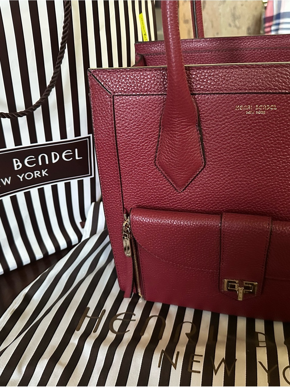 Henry Bendel NY burgundy pebbled leather tote w/ front pocket - NEVER USED!